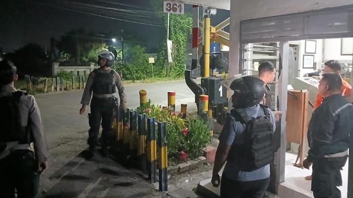 Pengendara Motor Dipukul Orang Tak Dikenal di Cerme Gresik Viral, Polisi Turun Tangan