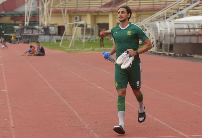 Mahmoud Eid Gabung Latihan Berama Klub di Swedia Setelah Tinggalkan Persebaya Surabaya