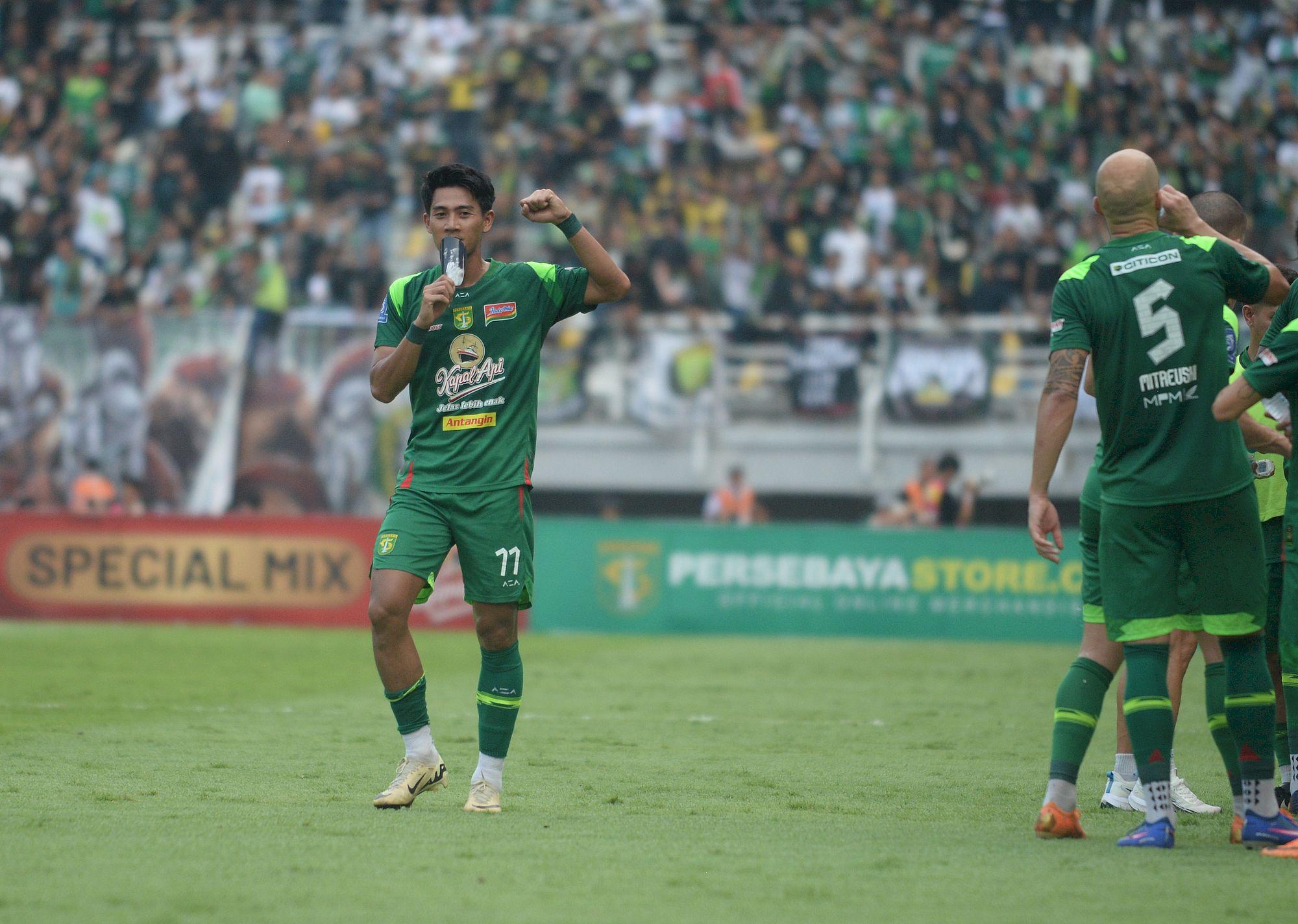 malik-risaldi-bertahan.jpg