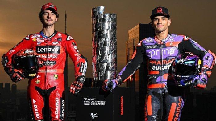 martin-dan-pecco-dengan-piala-dunia-MotoGP.jpg