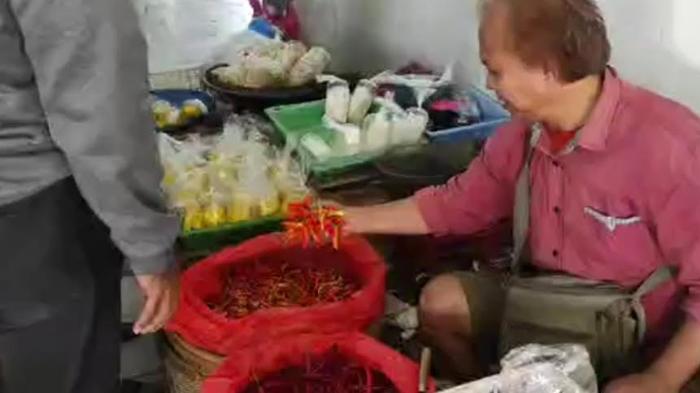Harga Cabai Rawit di Madiun Melonjak Iringi Kenaikan Harga BBM, Sempat Sentuh Rp 80 Ribu/Kg