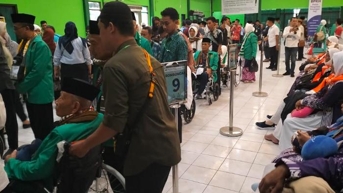 4 Jemaah Haji Jatim 2025 Wafat pada Penuntasan Gelombang Pertama Embarkasi Surabaya