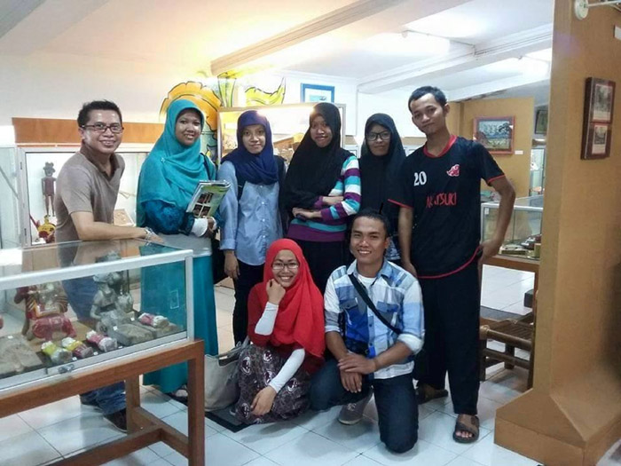 Di Museum Kolong Tangga Ini Pengunjung Sontak Dipaksa Kembali ke Masa Kecil