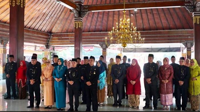 16 Pejabat Pemkab Mojokerto Dimutasi, Berikut Daftar Jabatan Baru Mereka