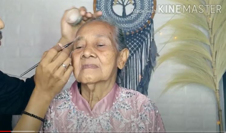 nenek-72-tahun-disulap-bak-pengantin.jpg