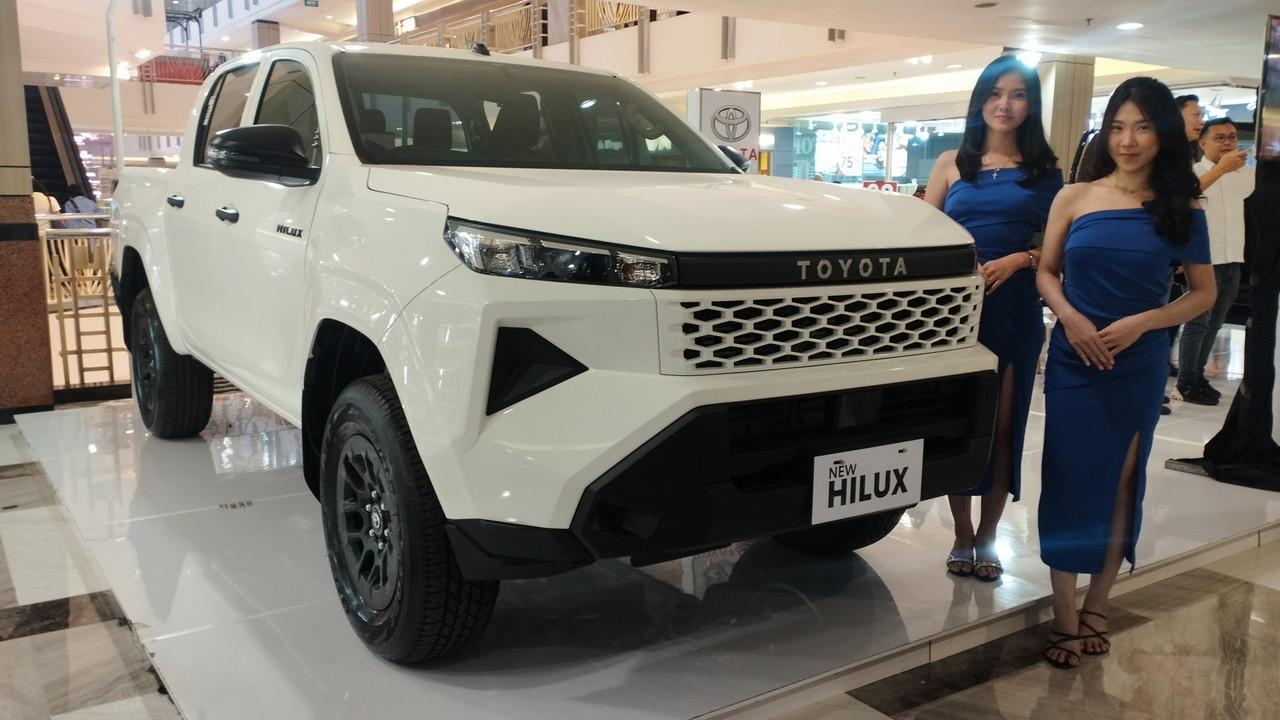 New Hilux Melaju di Jawa Timur, Toyota Bidik Pasar Bisnis hingga Pecinta Petualangan - Surya.co.id