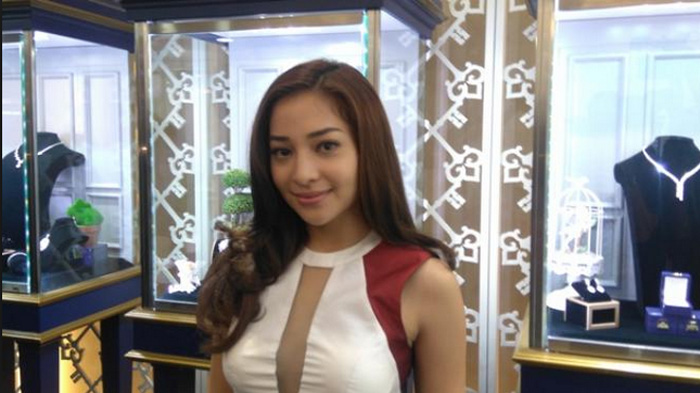 Terkunci dalam Mobil Tenggelam, Nikita Willy Mengaku Panik, Tapi Ini yang Kemudian Dilakukannya