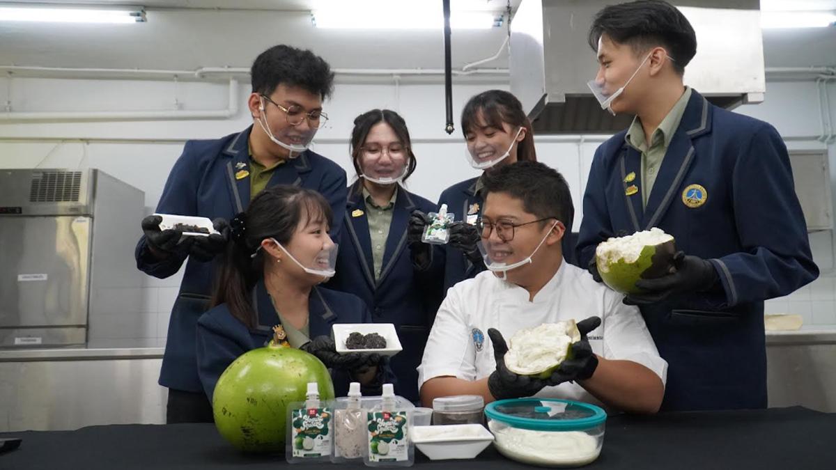 Mahasiswa UK Petra Surabaya Bikin Inovasi Yoghurt Buah Maja, Rasa Pahitnya Tak Terasa
