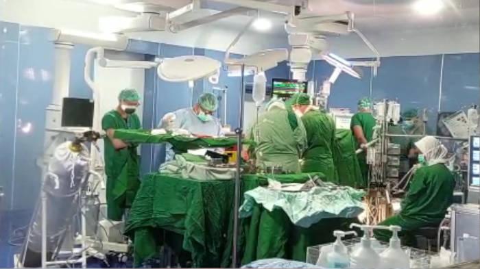 operasi-bedah-jantung-pertama-di-RSUD-dr-Iskak-Tulungagung.jpg