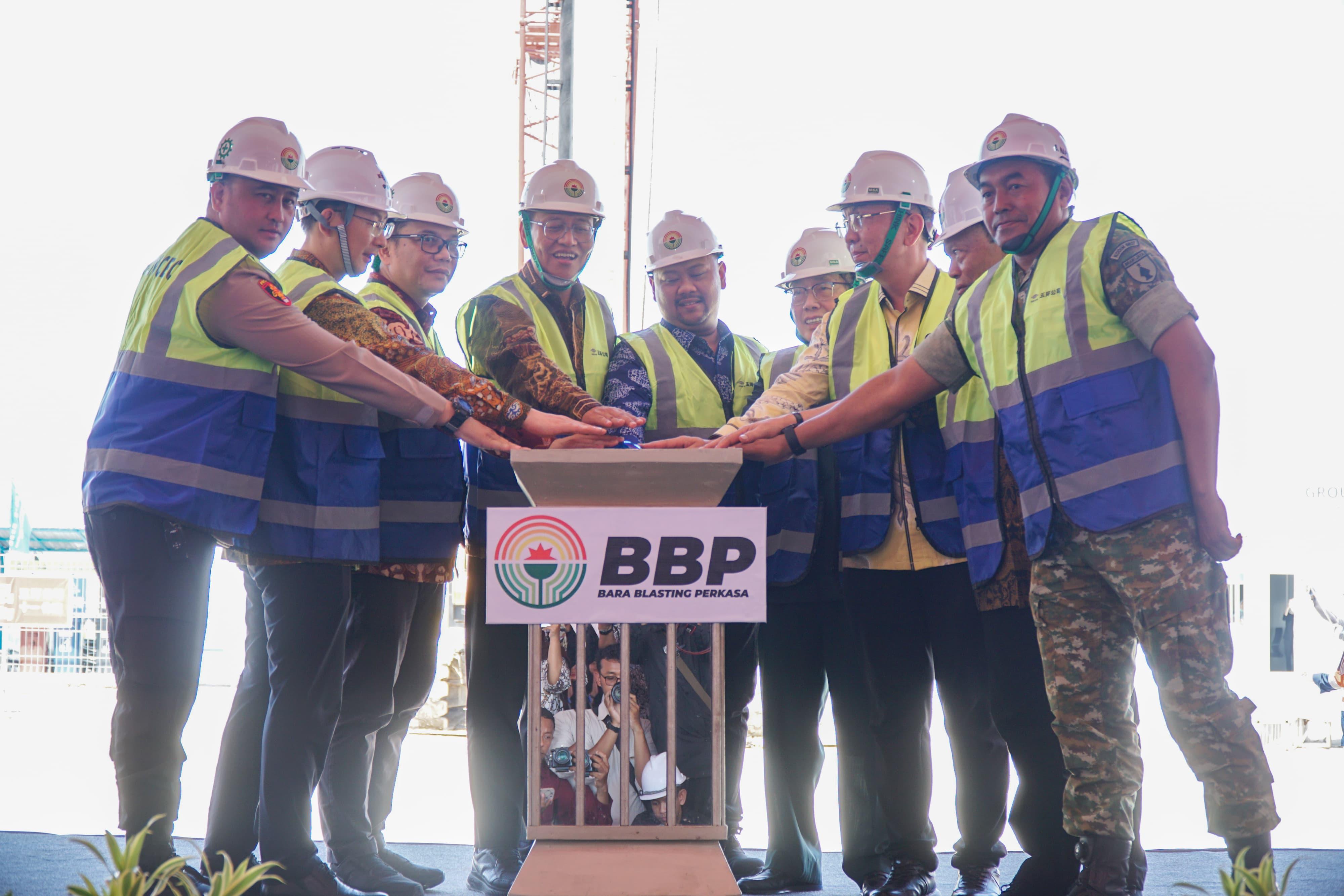 Gresik Kian Dilirik Investor, Pabrik Nitrate Complex Baru Resmi Dibangun 