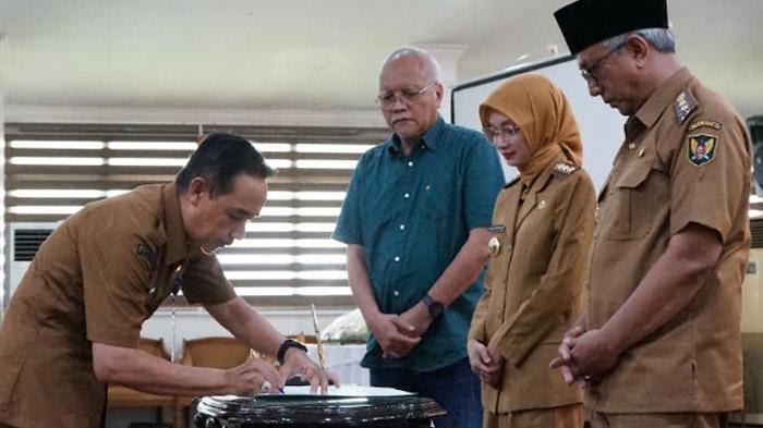 Wajibkan Pejabat Teken Pakta Integritas, Wali Kota Kediri Ingatkan Tidak Hedon dan Flexing di Medsos