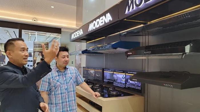 pameran-modena-di-Pakuwon-Mall-Surabaya.jpg