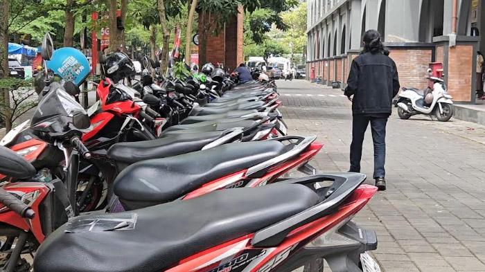 Menekan Munculnya Parkir Liar, Pemkab Trenggalek Sediakan 4 Parkir Gratis Dari Kota Sampai Watulimo