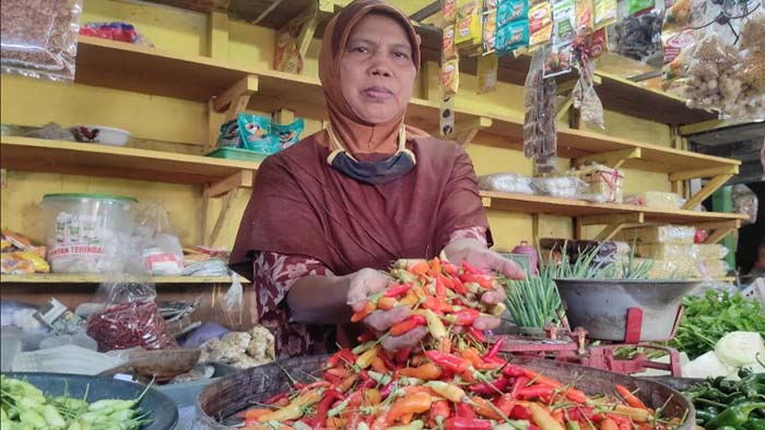 pasar-murah-cabai-merah-di-madiun.jpg