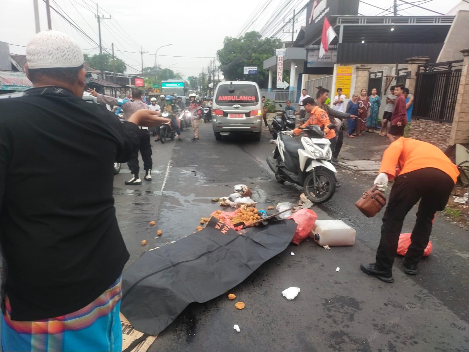 Kronologi Pedagang Lontong Balap Tewas Dihantam Truk Di Lakarsantri, Polisi Buru Sopir Truk