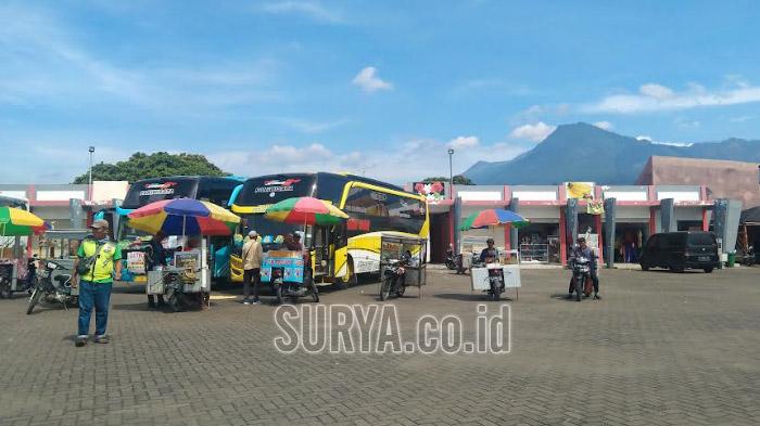 Pedagang Pasar Wisata Sidomulyo Kota Batu Hanya Buka saat Ada Bus Parkir