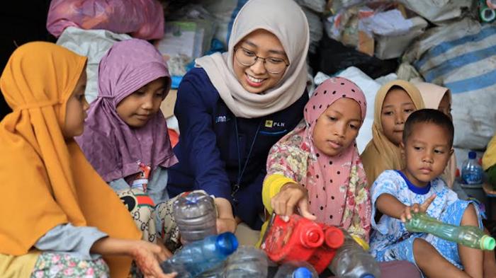 Program PLN Peduli Dukung Pengembangan Pendidikan bagi 20.848 Penerima Manfaat di Semester I 2024