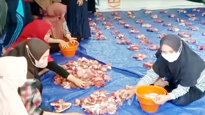 Lulus Pemeriksaan, 2.500 Paket Daging Kurban Warga Muhammadiyah Bangkalan Aman dari PMK-LSD