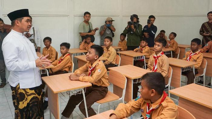 Wali Kota Pasuruan Adi Resmikan Sekolah Rakyat : Tiada Lagi Hambatan Pendidikan Untuk Anak Miskin
