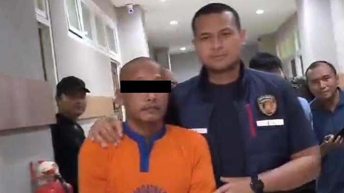 pembunuh-warga-dukun-gresik-ditangkap-polisi.jpg