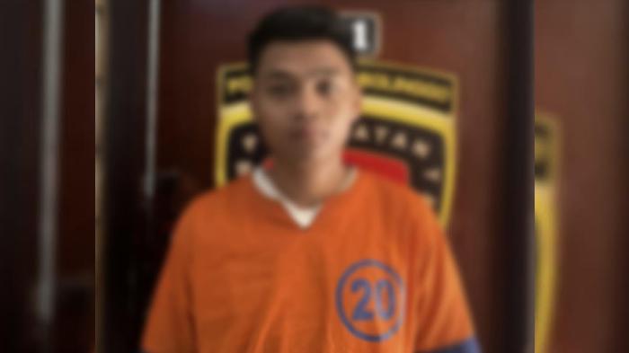 pemuda-di-Kota-Probolinggo-yang-kecanduan-judi-online.jpg