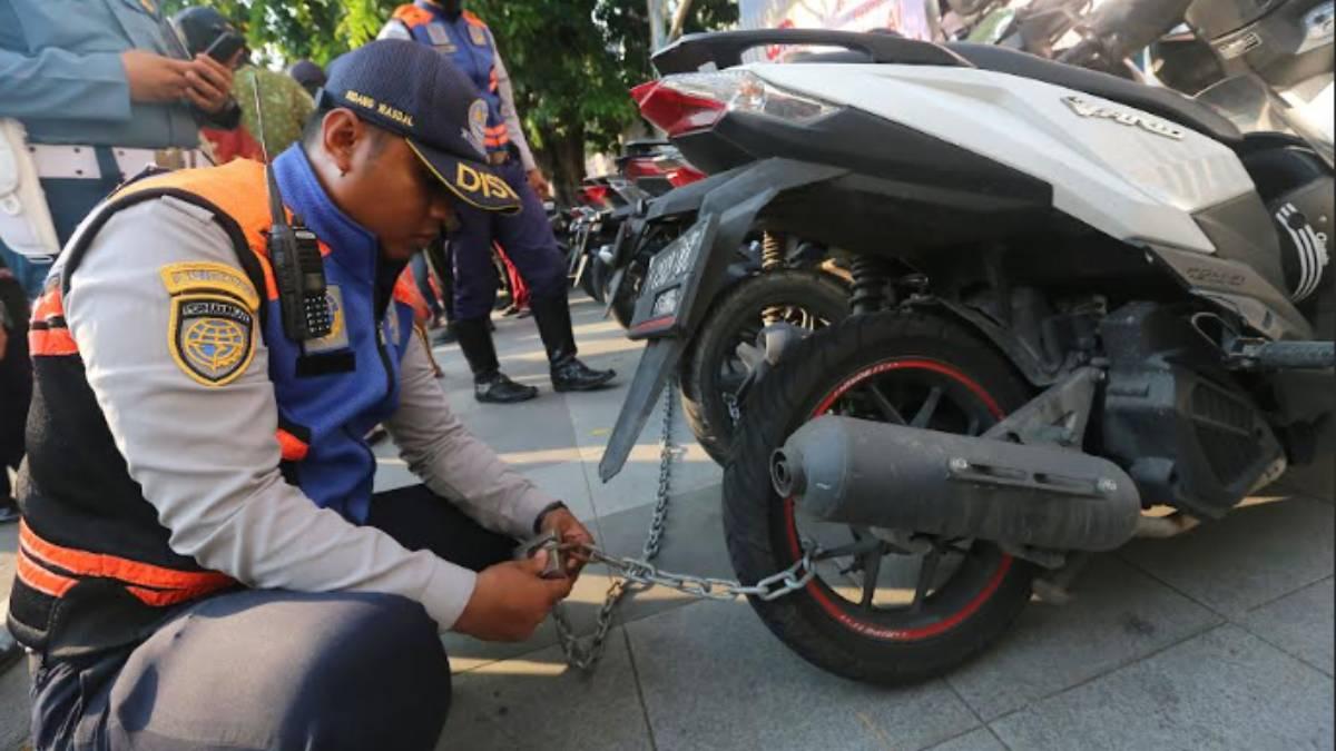 pengawasan-parkir-untuk-menciptakan-rasa-aman-dan-nyaman-bagi-masyarakat.jpg