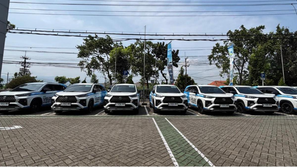 pengguna-mobil-hybrid-dan-listrik-di-Jawa-Timur-Sabtu-952026.jpg