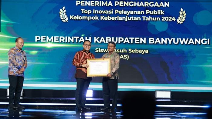 penghargaan-untuk-program-solidaritas-pendidikan-Siswa-Asuh-Sebaya.jpg