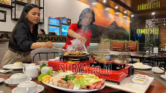 Menikmati Hangatnya BBQ Ala Korea di Lereng Bromo, Kuliner dengan View Menakjubkan