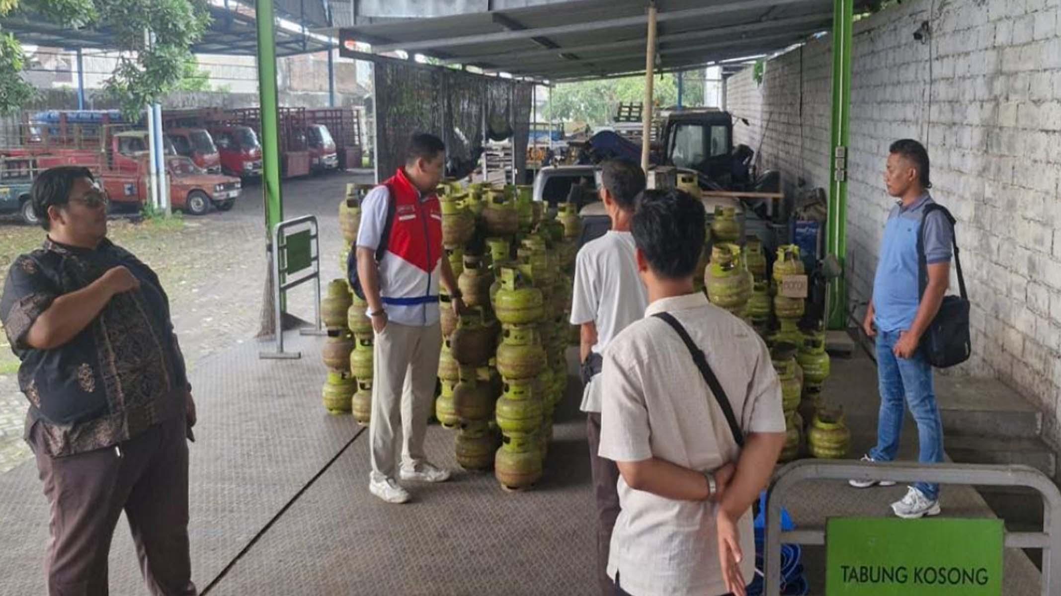 penimbunan-LPG-3-kg.jpg