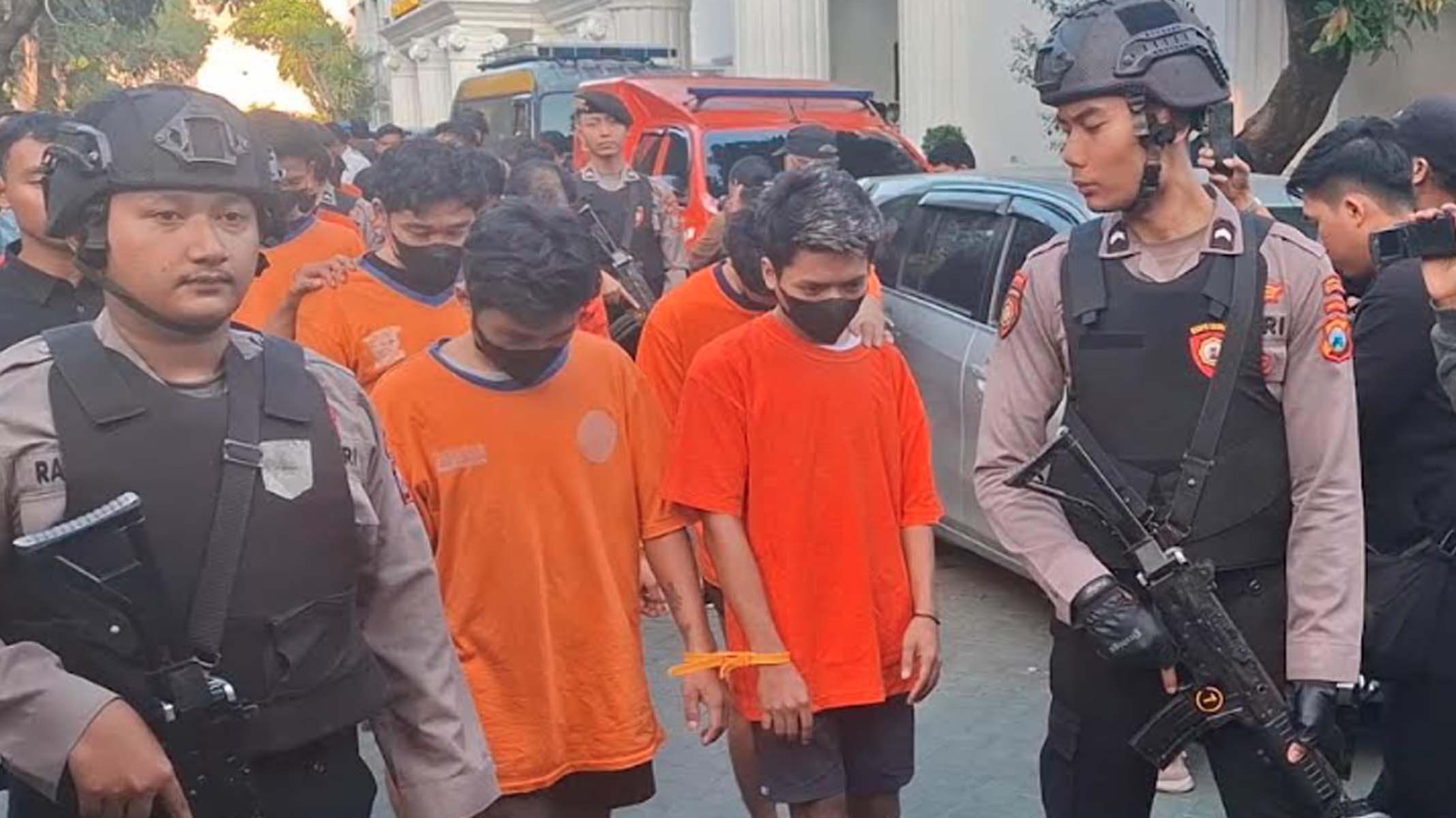 penjahat-surabaya.jpg