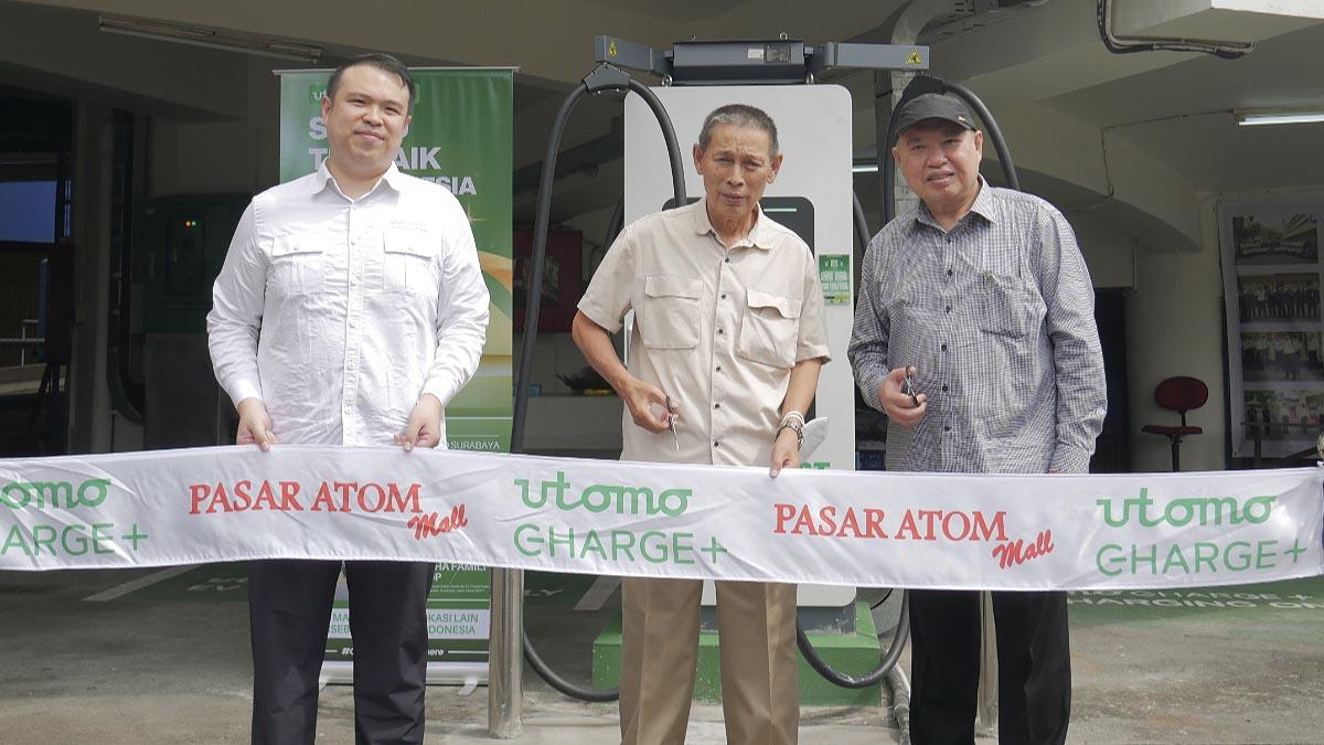 SPKLU Tercepat 240kW Jatim Resmi  Beroperasi di Pasar Atom Surabaya