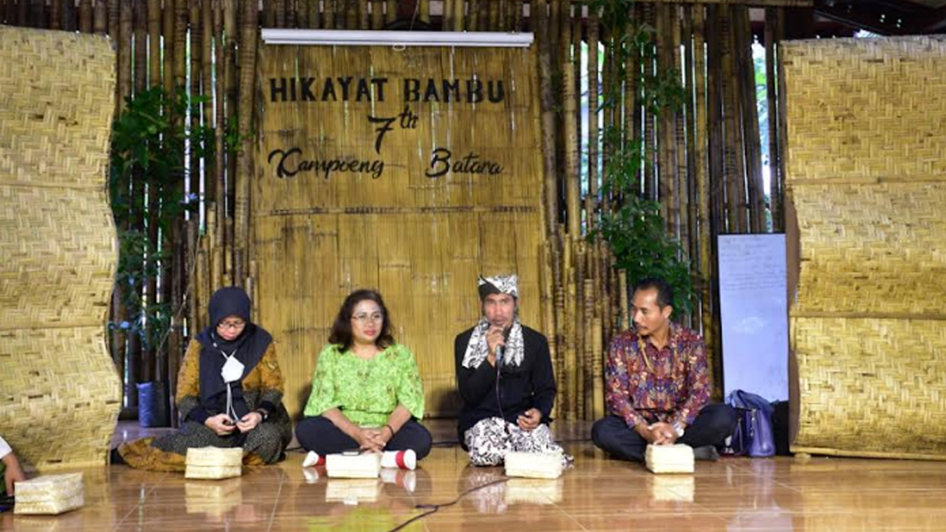 PLN Bantu Kampung Batara Papring Banyuwangi Resmikan Rumah Budaya