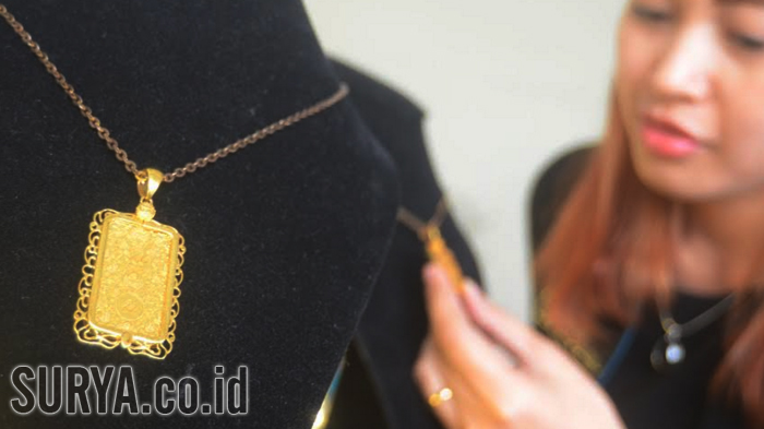 perhiasan-antam-laris-manis_20170130_222226.jpg