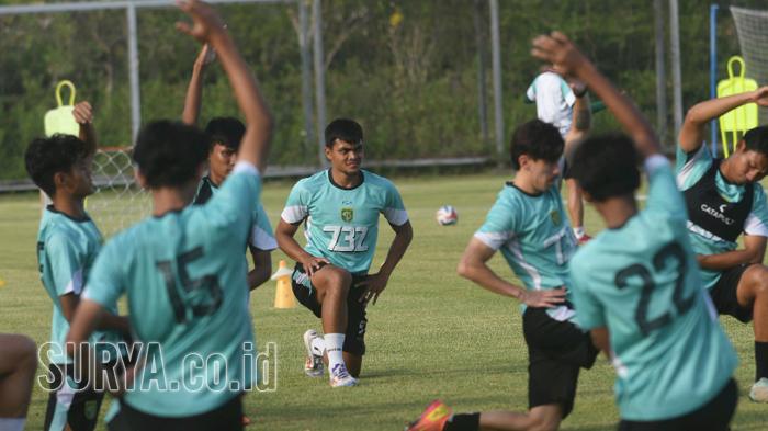 pertandingan-pekan-ke-9-melawan-Persija-yang-dijadwalkan-pada.jpg