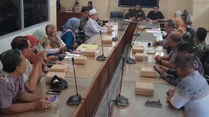 Polemik Pengurukan Irigasi, Hearing DPRD Situbondo Putuskan Pengembang Perumahan Buat Saluran Baru
