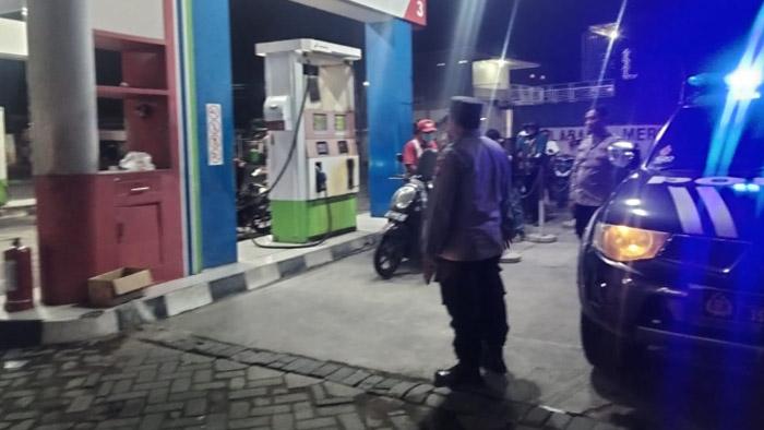 Viral BBM Dicampur Air, Polisi Gencarkan Pengawasan Semua SPBU di Gresik Untuk Cegah Kecurangan
