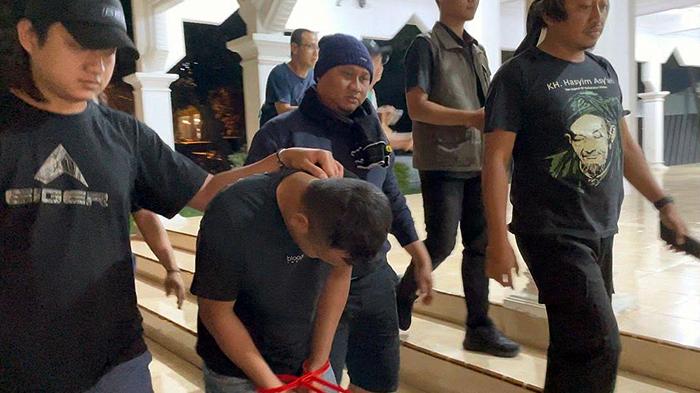Polisi Gadungan Tipu Perempuan Tuban Rp170 Juta, Pelaku Ditangkap di Magetan