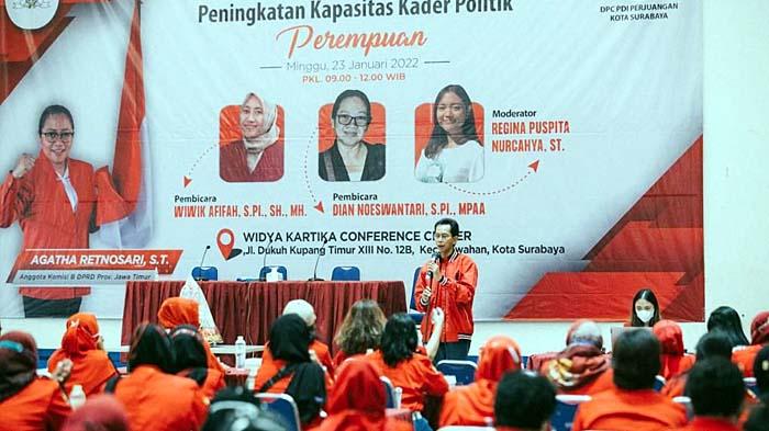 politis-perempuan-PDIP-Surabaya.jpg