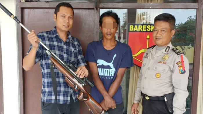 Kesal Usaha Istrinya Disaingi, Pria di Gresik Tembak Pedagang Kaki Lima Menggunakan Senapan Angin