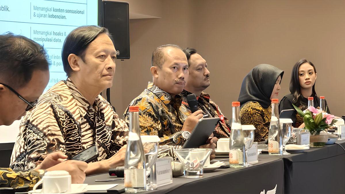 Kemenko Polkam Soroti Hoaks dan Deepfake, Dorong Media Nasional Lebih Sehat