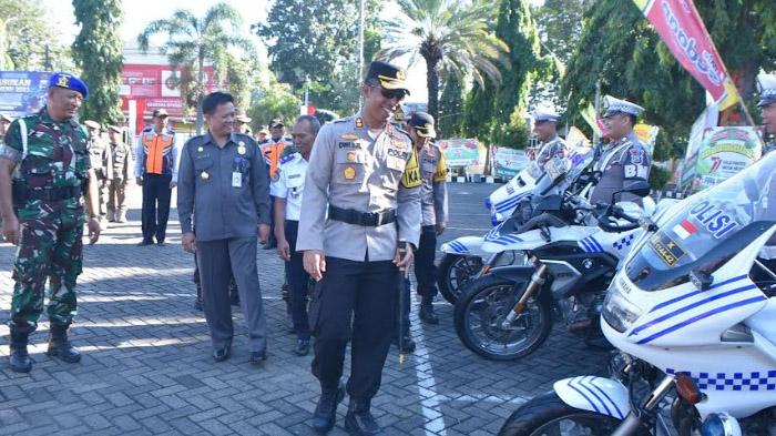 Kapolres Situbondo Beri Perhatian Khusus Truk Overload Selama Operasi Patuh Semeru