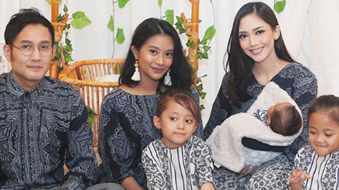 Gendong Anak Ketiga, Bagian Tubuh Ririn Dwi Ariyanti ini Jadi Sorotan, 'Kasihan,' Kata Netizen