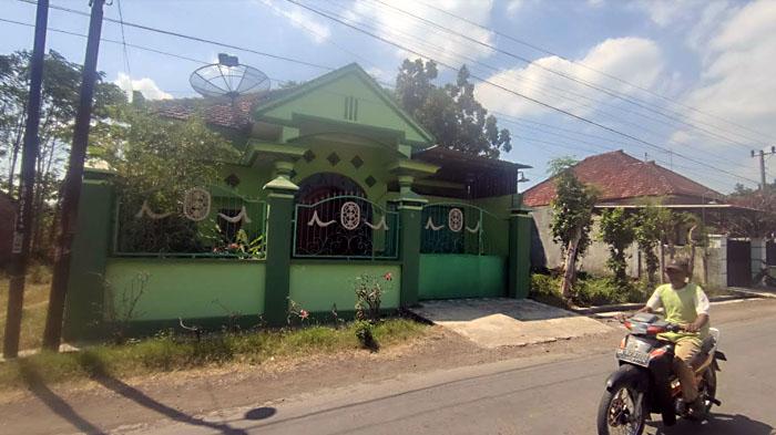 rumah-duka-Muhammad-Naufal-Zidan-di-Probolinggo.jpg