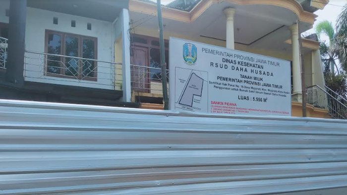 rumah-terdampak-perluasan-rs-daha-husada.jpg