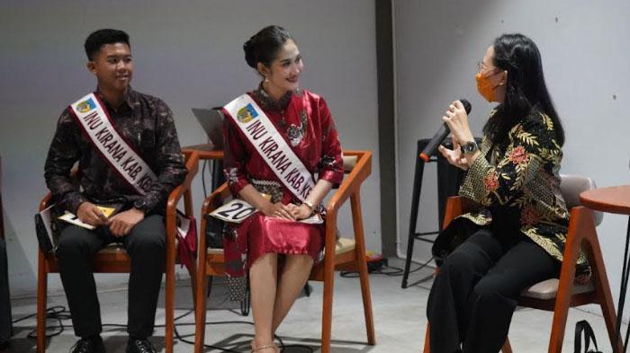 saat-menjadi-pemateri-pada-acara-Inu-Kirana-2022.jpg