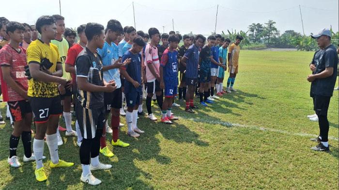 Fisik Kedodoran, Puluhan Pemain Muda Berguguran di Seleksi Hari Pertama Persela Lamongan