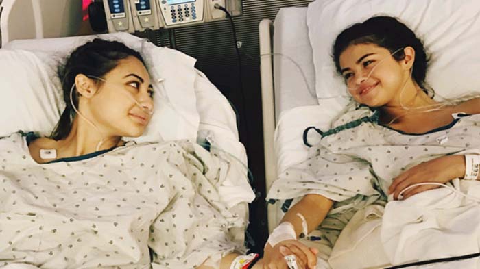 selena-gomez-menjalani-transplantasi-ginjal_20170914_215934.jpg