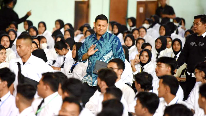 seminar-revolusi-industri-di-kota-kediri.jpg