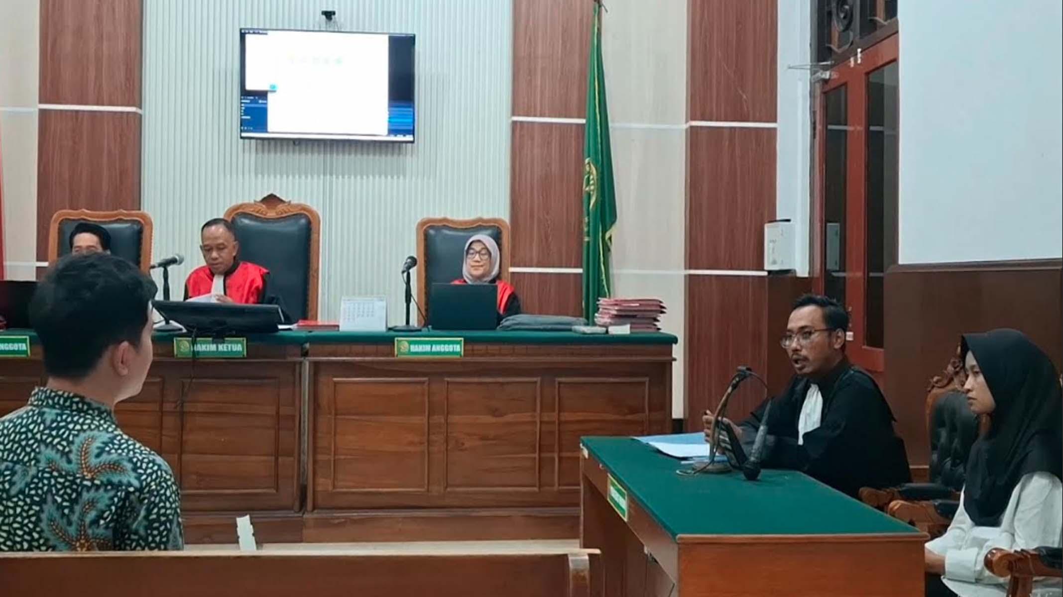 sidang-terapis-Spa-saksi.jpg
